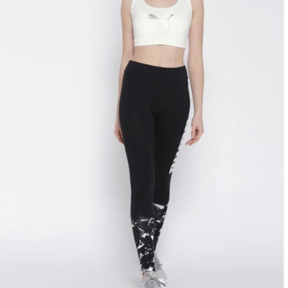 Puma Women's Classic White Sports Bra‎ Large